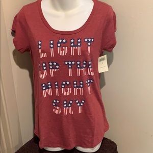 NEW Lucky Brand T-Shirt